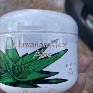 Brand New~ Hawaiian Moon Aloe Vera Skin Cream
